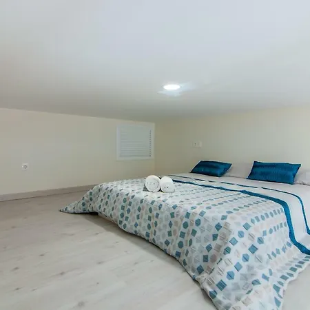 El Tejar 1a028 Apartament